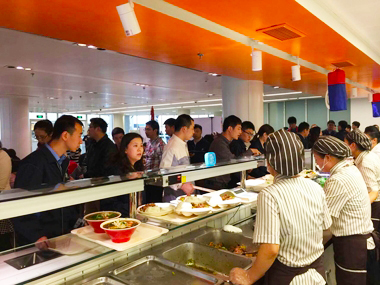 取餐現(xiàn)場(chǎng) 取餐現(xiàn)場(chǎng)