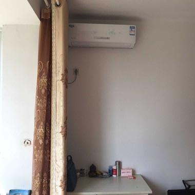 工會(huì)為員工宿舍配備的空調(diào) 工會(huì)為員工宿舍配備的空調(diào)