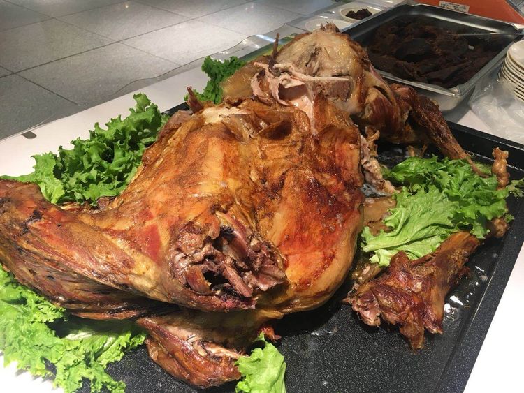 美味的烤全羊 美味的烤全羊