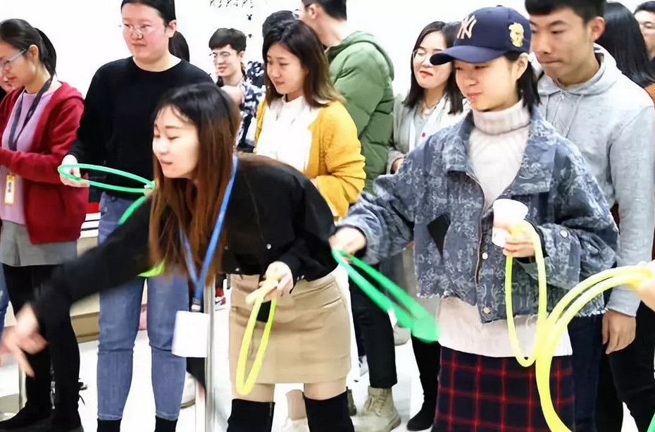 套圈游戲 套圈游戲