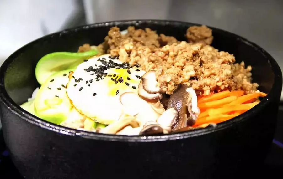 韓式石鍋拌飯 韓式石鍋拌飯