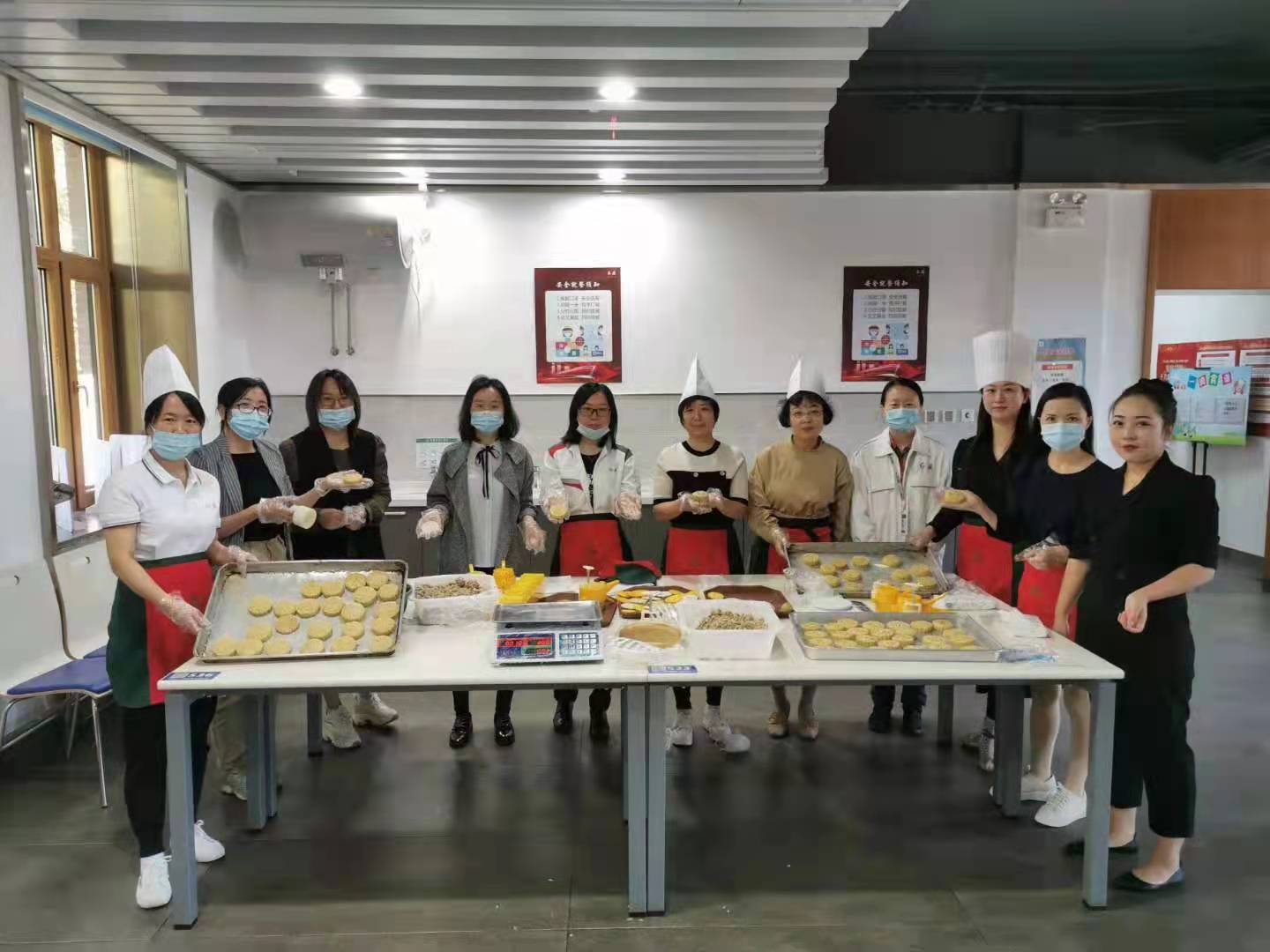 環(huán)保局中秋 (1).jpg 300.jpg